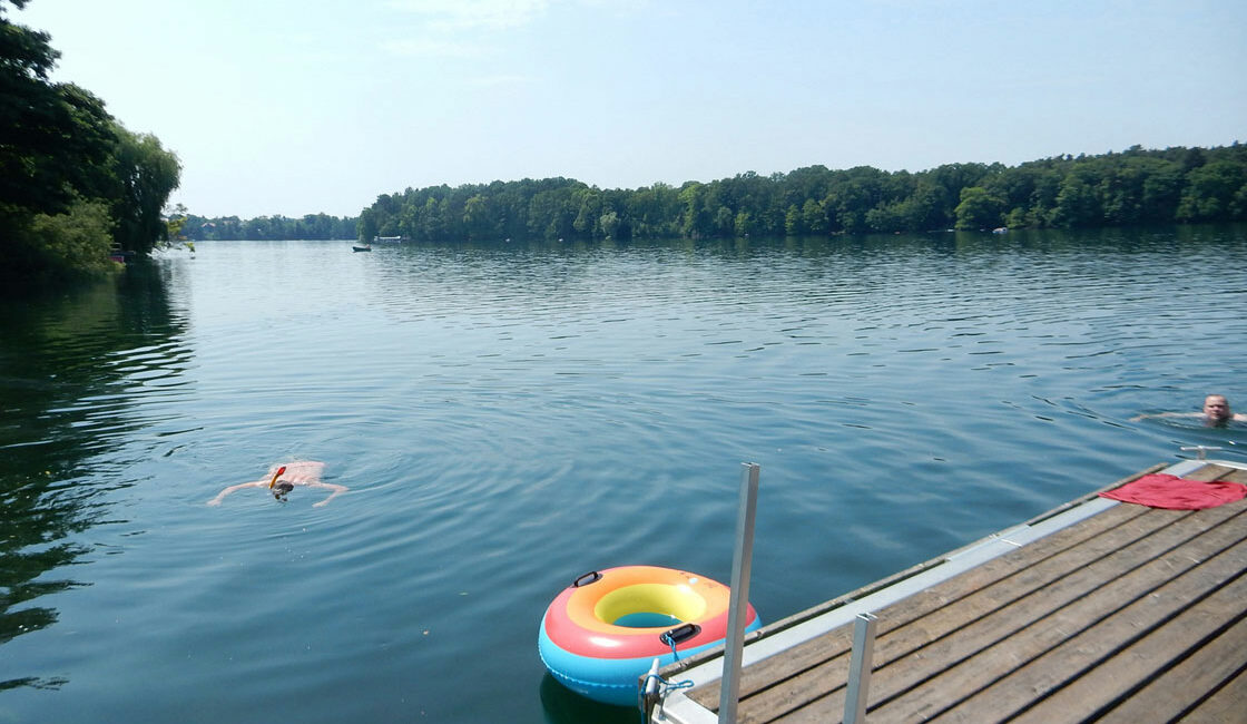 Radtour und Baden am Straussee