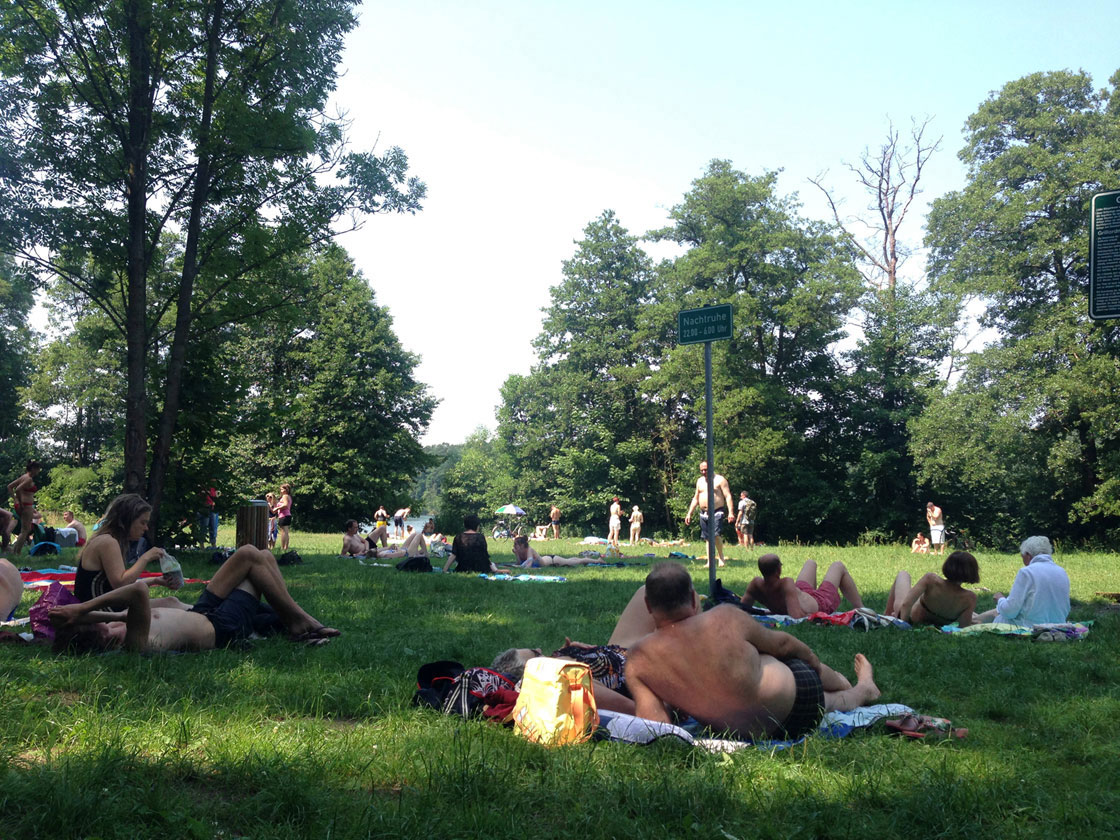 Radtour und Baden am Straussee