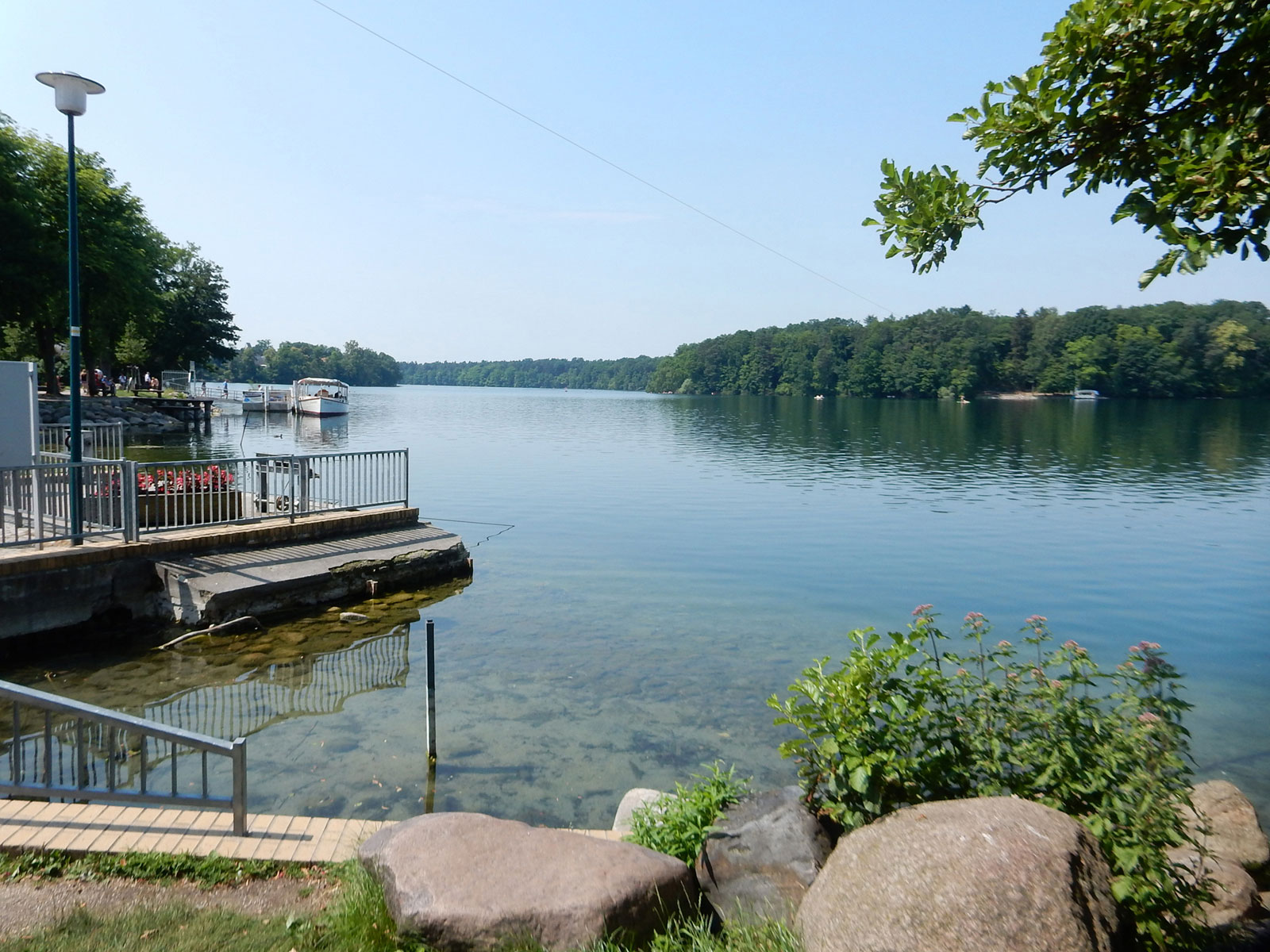 Radtour und Baden am Straussee