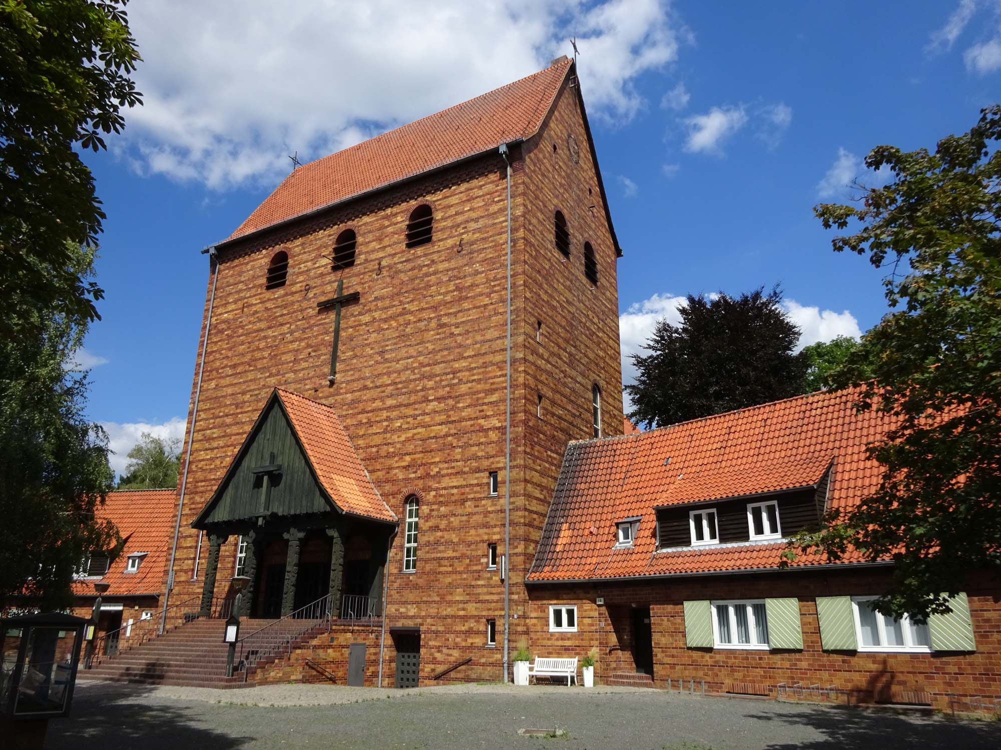 Die schöne Kirche am Zeltlinger Platz