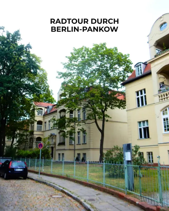 #fahrradfreitag – jeden Freitag eine neue Radtour 🚲

Heute: Pankow
🏞 ca. 28 km
🧭 ca. 2,5 h

Pankow ist mehr als Schönhauser Allee und Prenzlauer Berg 😉🚲 Auf dieser Tour geht es durch ruhigere Ecken des Bezirks, vorbei an alten Häusern, grünen Anlagen und kleinen Überraschungen.

Eine schöne Kieztour für alle, die Berlin gerne langsam entdecken. Denn oft sind es gerade die weniger bekannten Straßen und Wege, die einen Bezirk besonders interessant machen. 🌳🏡

PANKOW | RADTOUR | BERLIN | FAHRRADFAHREN | UNTERWEGS IN BERLIN | VISIT BERLIN